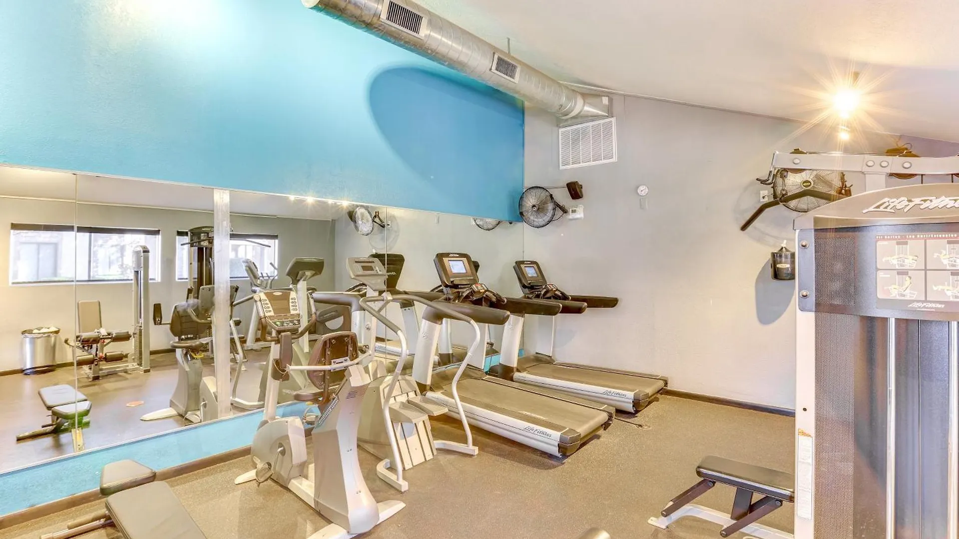 Apartment Pool And Hot Tub Access Cozy Condo In Scottsdale!
